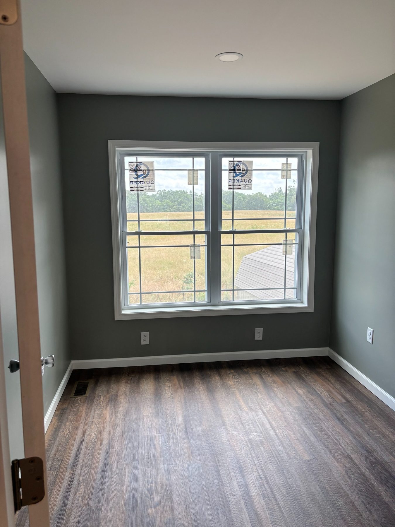 Room with window